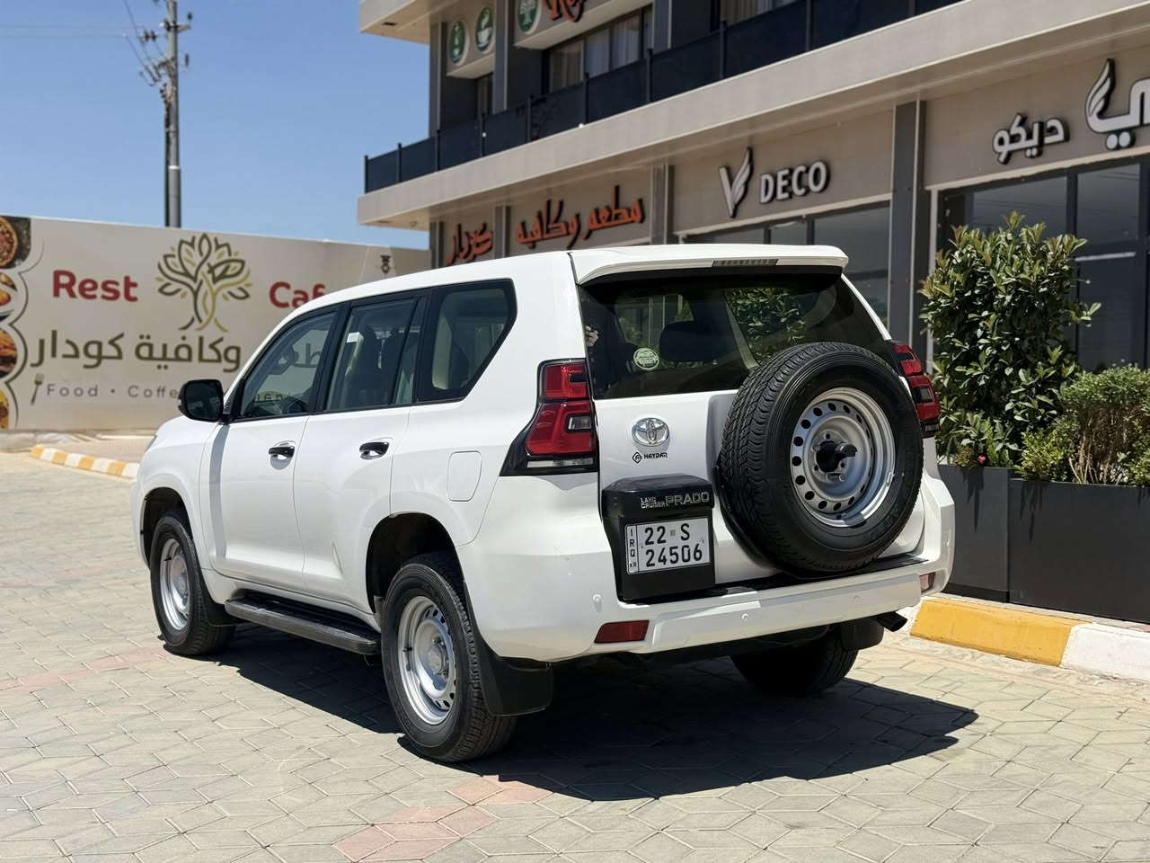 🪬﷽🪬
تويوتا برادو : -٢٠٢٣- محرك كاز ديزل ⛽️+ سوبر ٤ بستن
مواصفات عادي . بصمه ، كشن سايق كهربا ١دكم ، شاشه ، كاميره ، دبل اسبير ، ٣مقعد - ٧راكب .
رقم و سنوي جديد و بسمي رقم اربيل دولي فحص و هزه جديد
تخم تاير بلادي جديد و سيرفس كله سوا بل شركة ساس 
كير عادي و ٧قير 🛫✈️ شرط ٢٠٠
بصمتين + كاعيات بلادي موجود 📦
ماشي ٤٥ الف حقيقي ⚖️
مكفوله كفاله عامه دعامي ل دعامي 🧷 جكه ابره بشرط سياره جديد بمعنا كلمة 🪬
مكان : كركوك 
رقم الهاتف 📞 : *********** 
سعر : ٣٤٥ ورقه و بي شويه مجال للطيبين 💸
