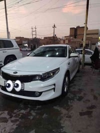 K5 موديل ١٩ سياره جديده بعدها بريحة شركه ترايك زيرو مكفوله فقط كصات جا...