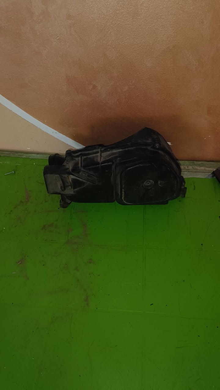 مرخصه مدير الكروب غراض للبيع كلمن وسعره واذا شلع تعال خاص ونتراهم ***********مكان ناصريه شموخ
