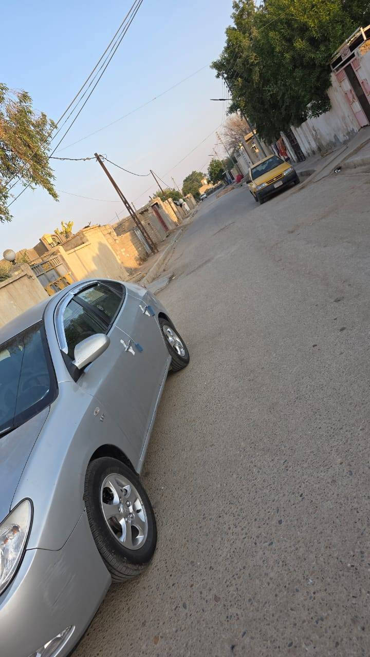 سلام عليكم شباب النتره دوات البيع سيار٨ جديده وماناقصه شي 
مال بيت السعر 40 وبيه مجال مكلف بل نشر مامتواجده بل فيس ،***********
