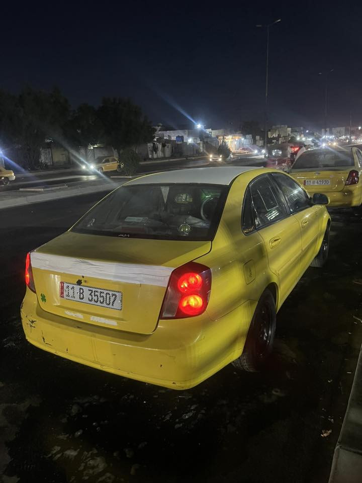 السلام عليكم اوبترا 2011 شركه عامه خليجي دوشمه شاشه ادامه نوزلات بلكات  حداديتها نظيفه  بيها جاملغ صدر وطخه خفيفه  كد شبر بلجاملغ الخلفي  مبينه بلصور رقم بغداد مكان السياره حي اور ***********
