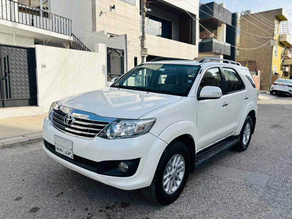 تۆیۆتا - فۆرچنەر  fortuner
شەش پستۆن V6 سێ ریز کوشن
مۆدێل ٢٠١٤ مانگی ٥ 
بێ بۆیاخ بێ سارد بێ پارچە گۆراواو  دەعامی بۆ دەعامی بەشەرت
تەنها ١٣٢ هەزاری حەقیقی رۆشتووە 
گێر و مەکێنە بە شەرت 
تەبرید مەرکەزی
حاسە و کامێرا 
دەبڵ ئەکسڵ 
سوکان ڤۆلیۆم
تەحدید سورعە
دەشبوڵ فۆرمیکا
ئاوێنەی کارەبای
Bluetooth 
Aux
USB
 نرخ : 253 گەڵا و مەجالێکی کەم
ژمارەی تەلەفون : ***********

تويوتا فورتشنر (Toyota Fortuner) موديل 2014
• المحرك: 6 سلندر (V6)
• الموديل: شهر 5 / 2014
• المسافة المقطوعة: 132 ألف كم (حقيقي)
• حالة البدن: خالية من الصبغ، خالية من التعديل البارد، ولا يوجد أي قطعة مستبدلة (من الدعامية للدعامية بشرط الفحص).
• المواصفات الفنية:
• الكير والمحرك بشرط الفحص.
• نظام دفع رباعي (دبل اكسل - 4x4).
• تبريد مركزي (3 قطع).
• تحكم ستيرن (فوليوم).
• تثبيت سرعة (كروز كنترول).
• حساسات خلفية وكاميرا.
• مرايا جانبية كهربائية.
• داخل فورمايكا.
• نظام صوتي: Bluetooth، Aux، USB.
• 3 صفوف مقاعد.
السعر: 25,300$ (253 ورقة) مع مجال بسيط.
للتواصل والاستفسار: [hidden information]
