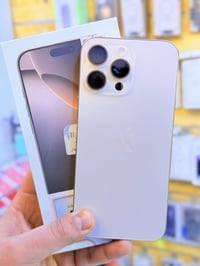 ايفون 16برو ماكس ذاكره 256بطاريه 100‎%‎مشحون 124مره فقط جهاز بمعنه كلا...