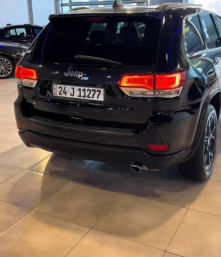 السلام عليكم من رخصه الادمن
وارد امريكي وصور الحادث موجوده
سيارة جيب شيروكي لمتدد وارد أمريكي موديل 2021 /5راكب
مواصفاتها
 حساسات
 كشنات كهرباء وتدفئة 
ستة سلندر 
م اشارات جانبية 
كاميرا خلفية صندوق 
كهربائي تشغيل عن بعد
 توقف ذاتي بالازدحام
 تبريد
 ثلاث قطع  
السعر 265 وبيه مجال 
الاتصال***********
ما متكفل بالنشر هذا رقم صاحب السياره واتصلوا عليه
