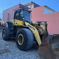 كوماتسو ٣٨٠ • موديل ٢٠٠٢ • دهوك