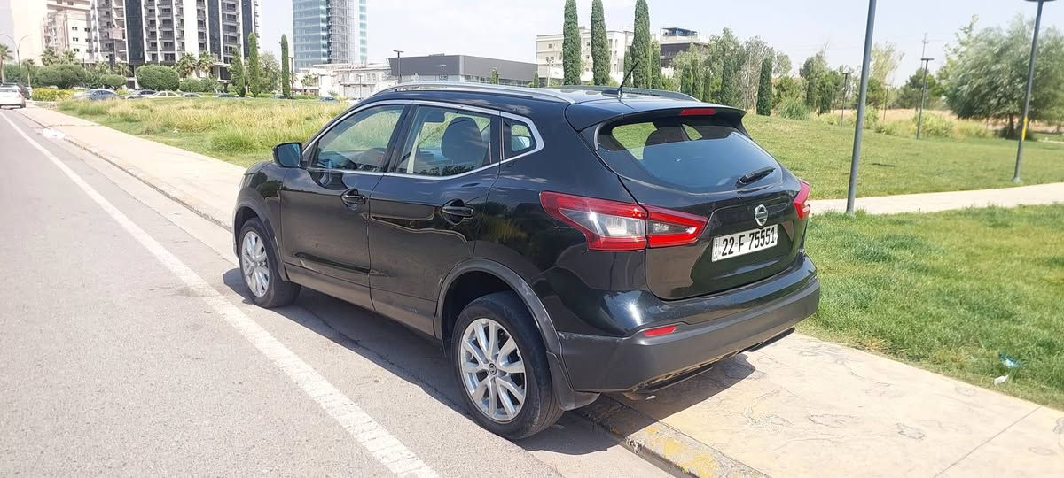 نیسان رۆگ 
مودیل 2020
مواسەفات sv
لێدران دوو پارجە بۆیاخ 
بێ ئێرباگ و بێ داغیلی 
بەرد و رادار بەشەرت 
تەحویل وکالە بەشەرت 
ژمارە هەولێر 
سعری 125 وەرەقە
شوێن هەولێر 
***********
*********** أربيل, العراق
