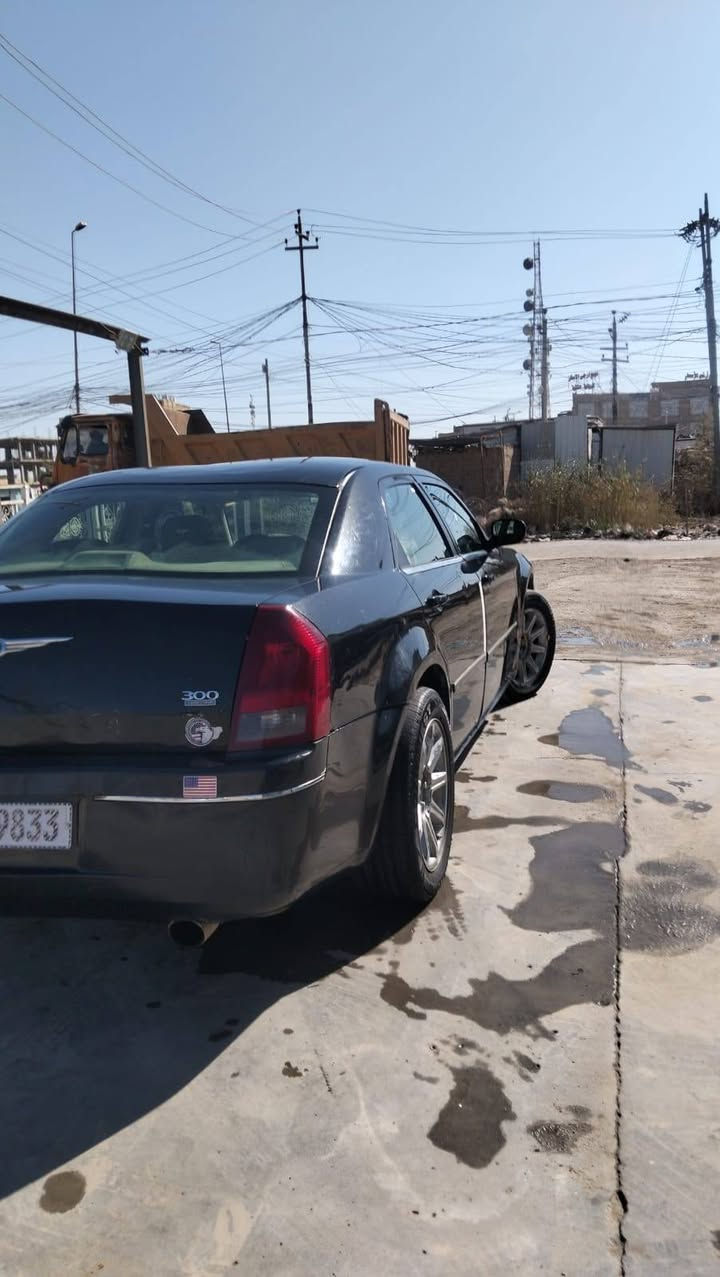 اوباما خليجي  2007 جاملغ وبنيد
جاهزه من كلشي كير ومكينه وتاير  وتبريد كهربائيات كامله منقصها شي مكينه 3:500 مكاني الناصريه مركز  السعر  95 مستعجل ع بيعتها   غير متواجد ع الفيس  ***********
