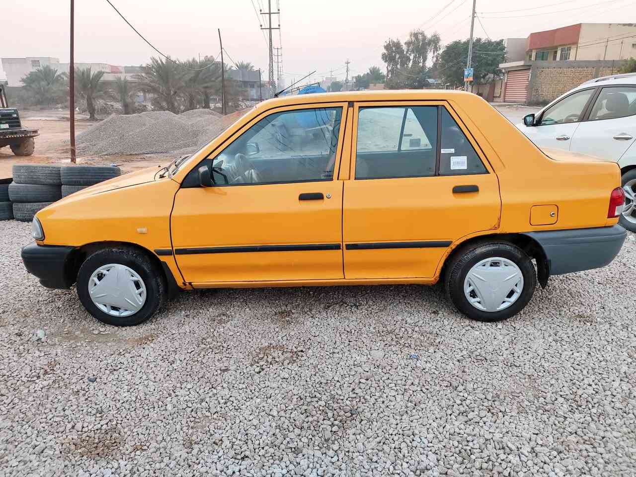 سايبه موديل 15 رقم بابل سنويه 27 هيىه وغرامات مصفره بيه بنيد مبدل وجاملغ صبغ شواصي نظيفات حداديه جديده تبريد شغال تايرات  جدد سعر 37 وبيه مجال بسيط مكاني حله المركز ***********
