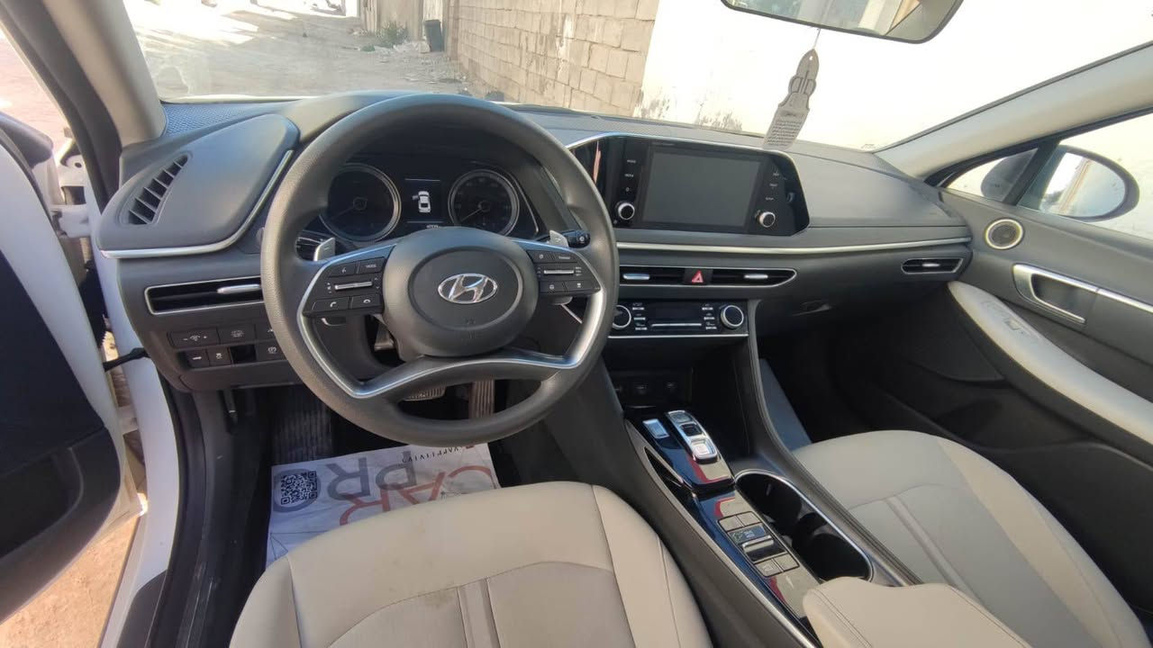 ‎السلام عليكم
‎
 ‎سوناتا هايبرد 2023 
‎محرك 2000
‎صبغ ربع جاملغ خلفي وربع قبق جنطة
‎‎
‎المواصفات
‎
‎شاشة
‎بصمة
‎نقطة عمياء
‎رادار امامي
‎تحديد مسار
‎تشغيل عن بعد
‎تحكم ستيرن 
‎شفتات ستيرن
رقم بغداد بأسمي  
السعر /185
للتواصل واتساب أو اتصال عالرقم *********** /نجف
