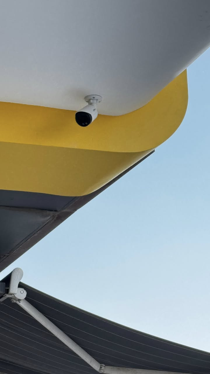 #الحمدالله_و_الشكر
  /
صور من اعمال مكتب الامير لكاميرات المراقبة و الانظمة الامنية 
تم تنصب منظومة كامرات نوع دهوا ip  دقة 5ميكا  و 2 مكيا فول ليلي نهاري ملون  صوت صوره  عدد 14  في منطقة الحارثية   
 

 
مكتب الامير لكاميرات المراقبة و الانظمة الامنية يوفر لكم الحلول المناسبة و الجودة 🥇🥇في العمل 
مع الضمان على العمل لمدة سنتان 
و ضمان على المواد ايضا سنتان 
متواجدين بكل محافظات العراق الحبيب 
و اكيد عروضنا و الهدايا موجوده 🎁🎁
مع كل نصب 
بوكسات استراحه على عدد الكامرات🎁🎁 
واير hd 🎁🎁
و اسعارنا ماسبة لجميع 💰💰
***********
