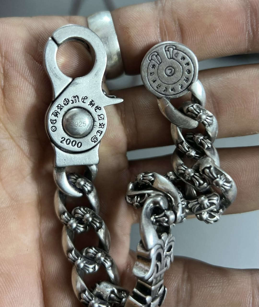 السلام عليكم سوار فرعوني انتيكه مختوم 925 فضه استرليني امانه الله عن الحلال والحرام ***********
