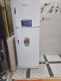 ثلاجة • ١٨٠لتر • شغالة