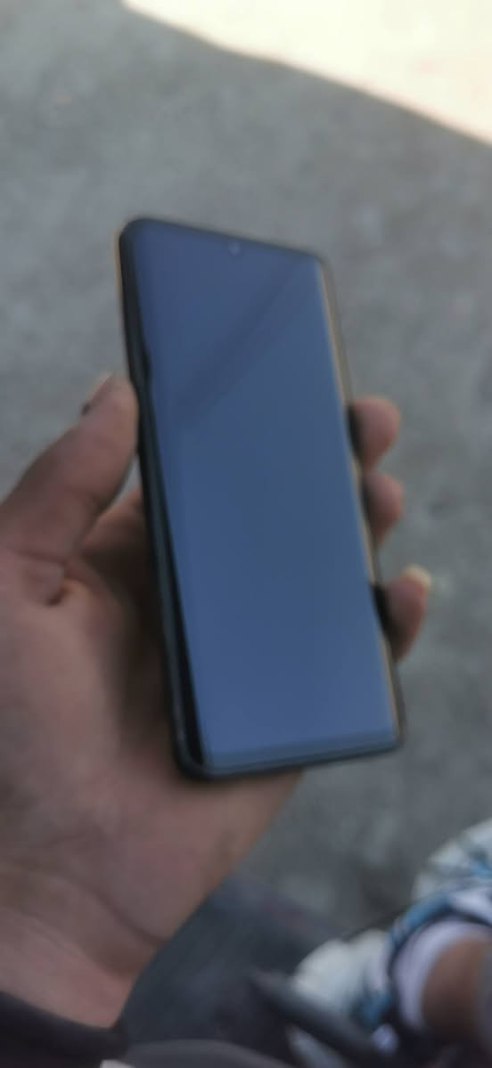 هواوي بي 30 برو ذاكره 256 جديد بس ضهر مبدل كامراته يخبلن يدعم شحن سريع سعر ١٧٠ بي مجال قليل مكاني بغداد حي نصر


**إذا كنت صاحب هذا الإعلان وتريد حذفه لأي سبب، رجاءا أرسل رسالة إلى الدعم الفني**