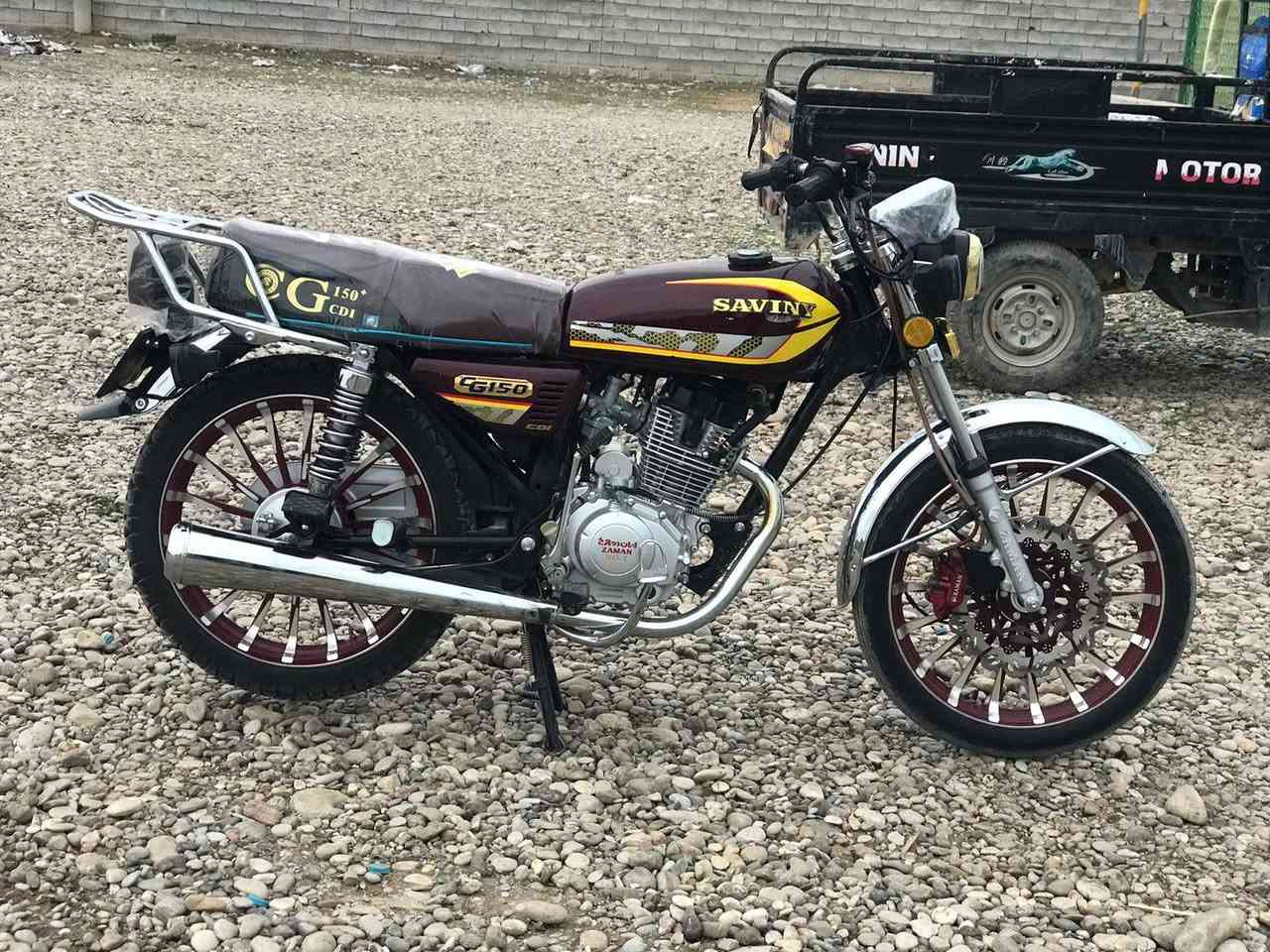 السلام عليكم موطور للبيع موديل 25 محرك ما مفتوح كهربأيات كلها شغاله  مكاني ناحيت الزاب قريه اشريعه  
الشراي يتصل ***********
