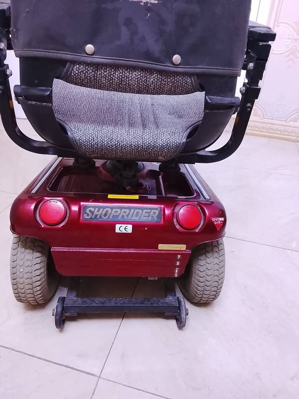 سكوتر معوقين للبيع شغال تحتاج شاحن سعر 300 قفل مكاني بغداد الكرخ الحريه 
***********
