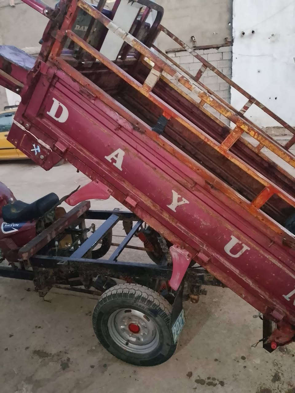 ستوته للبيع موديل 21 مكينه جديده قبل شهر شديته كامله خير من الله سعره مليون اوخمسين اوبيه مجال رفم *********** مكاني بغداد قريب على فلكه سلمان باك
