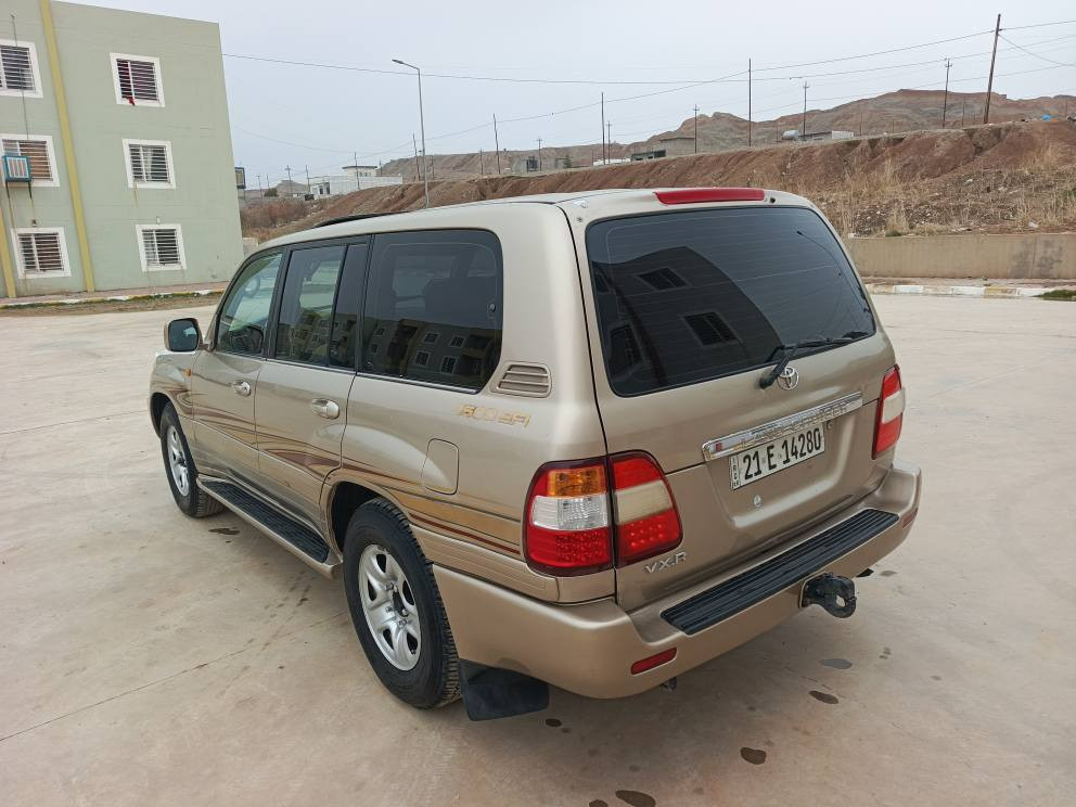 موديل 2003
سعر.....150$
سه نه وى تا2030
يه ك بارجه سبوغه 
م***********
م*********** كركوك, العراق
