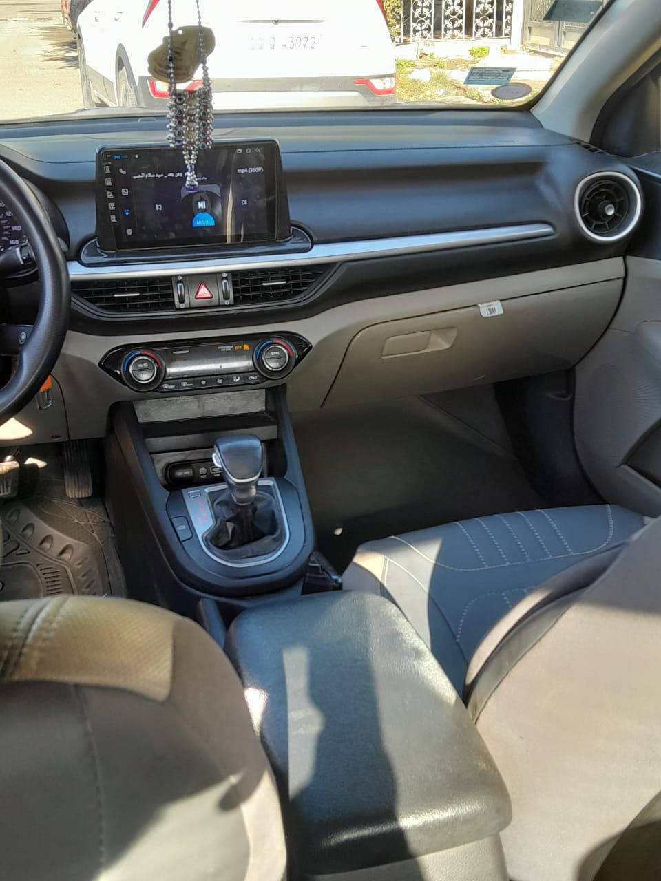 فورتي 19حادثه قبق جنطه وحافت الجاملغ بدون دواخل ابد ابد مكفوله دواخله كله شاصي لغد حوض كله
الجنطه راجعه نفسه ليبل واحد السياره وضع  شركه
مكفوله بالعراق جديد كولش استخدام شخصي مواصفات 
نص فول شاشه جبيره وكامره بطن لونين 3انضه قياده 
ومدوشه وبيه تخم تاير صاله شهر من شديته اندلوسي
االبجم كبس شركه كير مكينه شركه
رقم بغداد مشروع وطني السعر 135 
العنوان بغداد الرقم ***********
