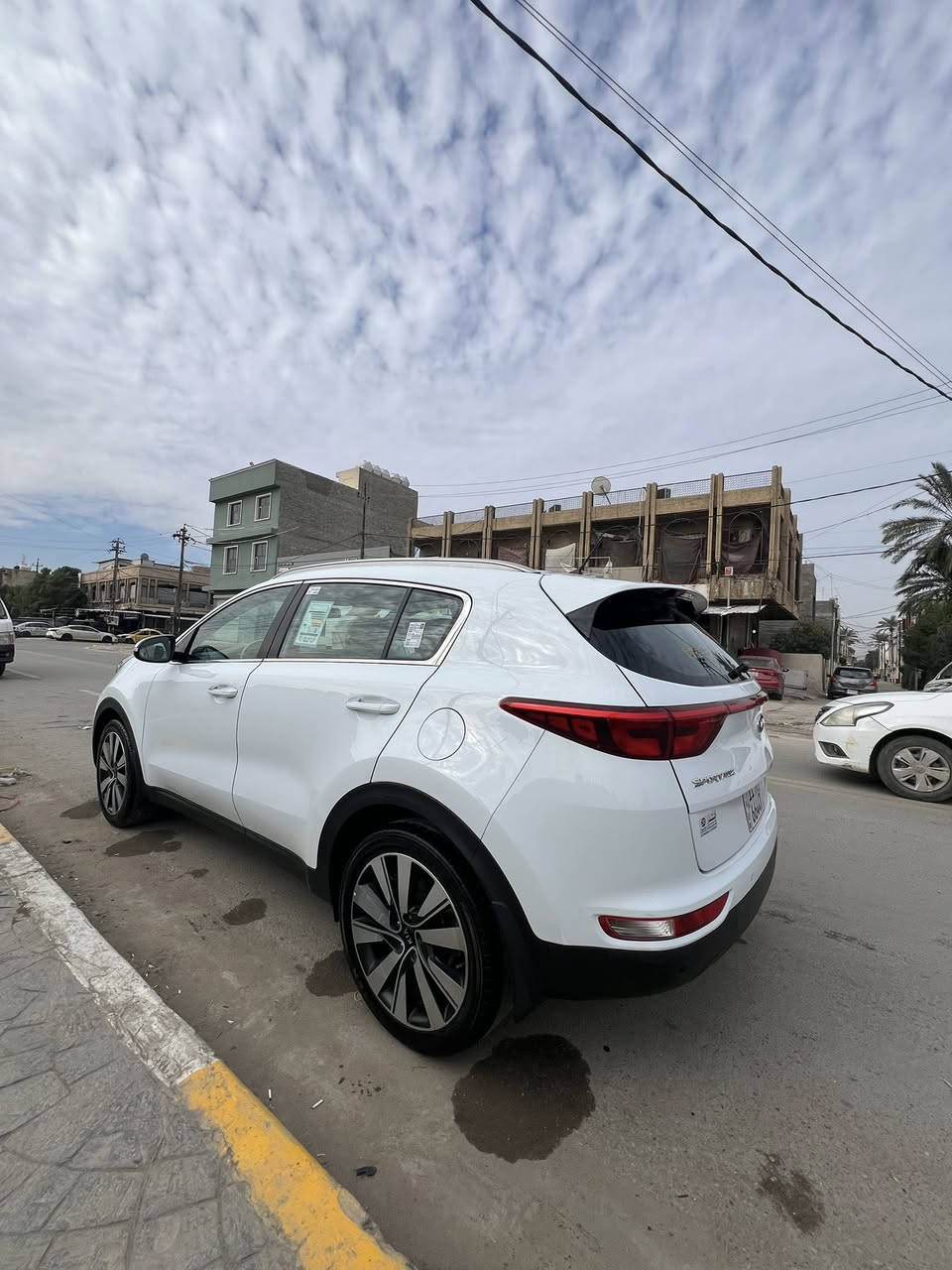 سبورتج موديل 17 بيه صبغ نصف جاملغ خلفي وباب فقط مكان بغداد الدوره السعر 167 لسياره جديده التصال على الرقم***********
