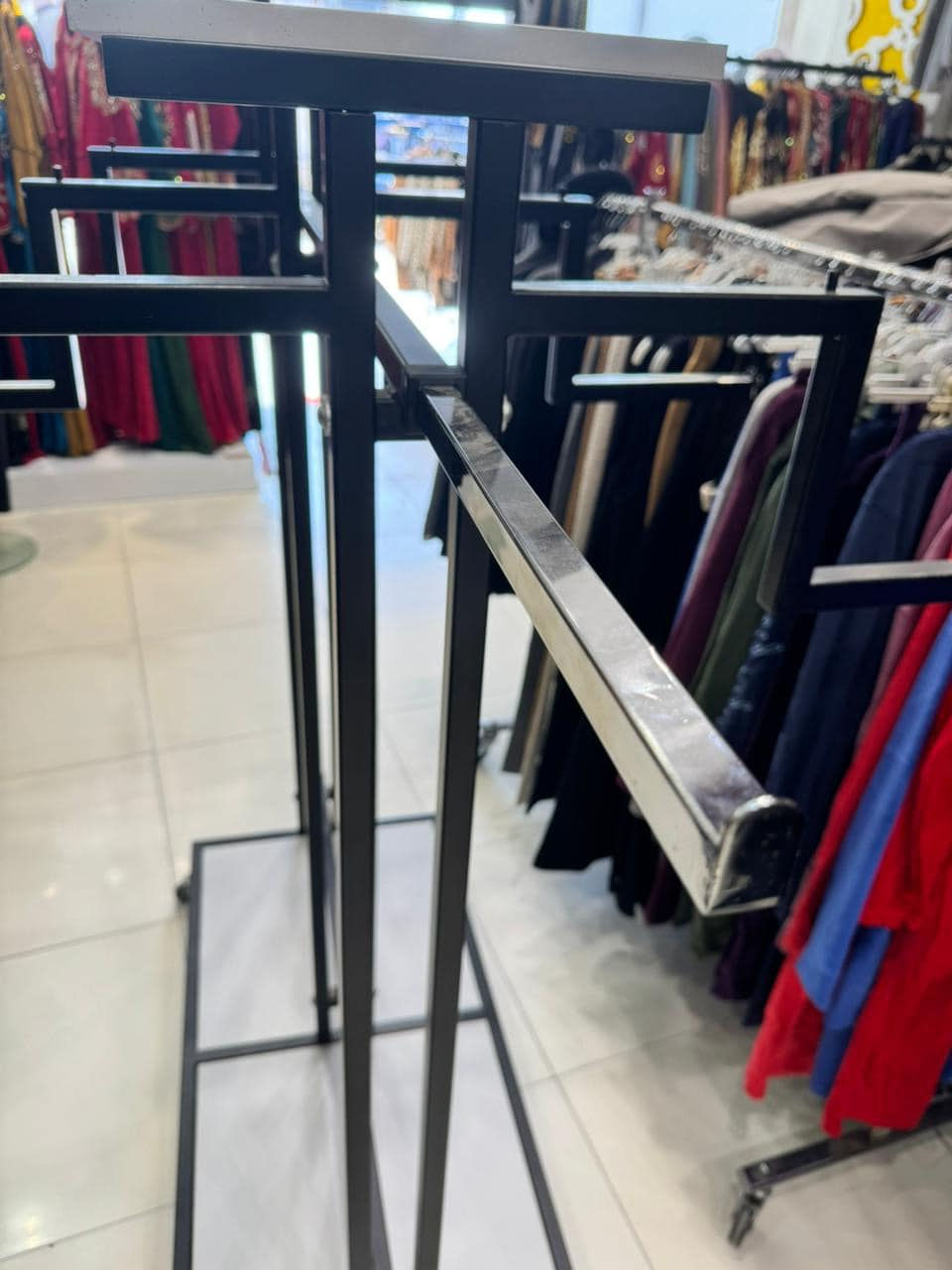 استاند ملابس
1508407066
***********
