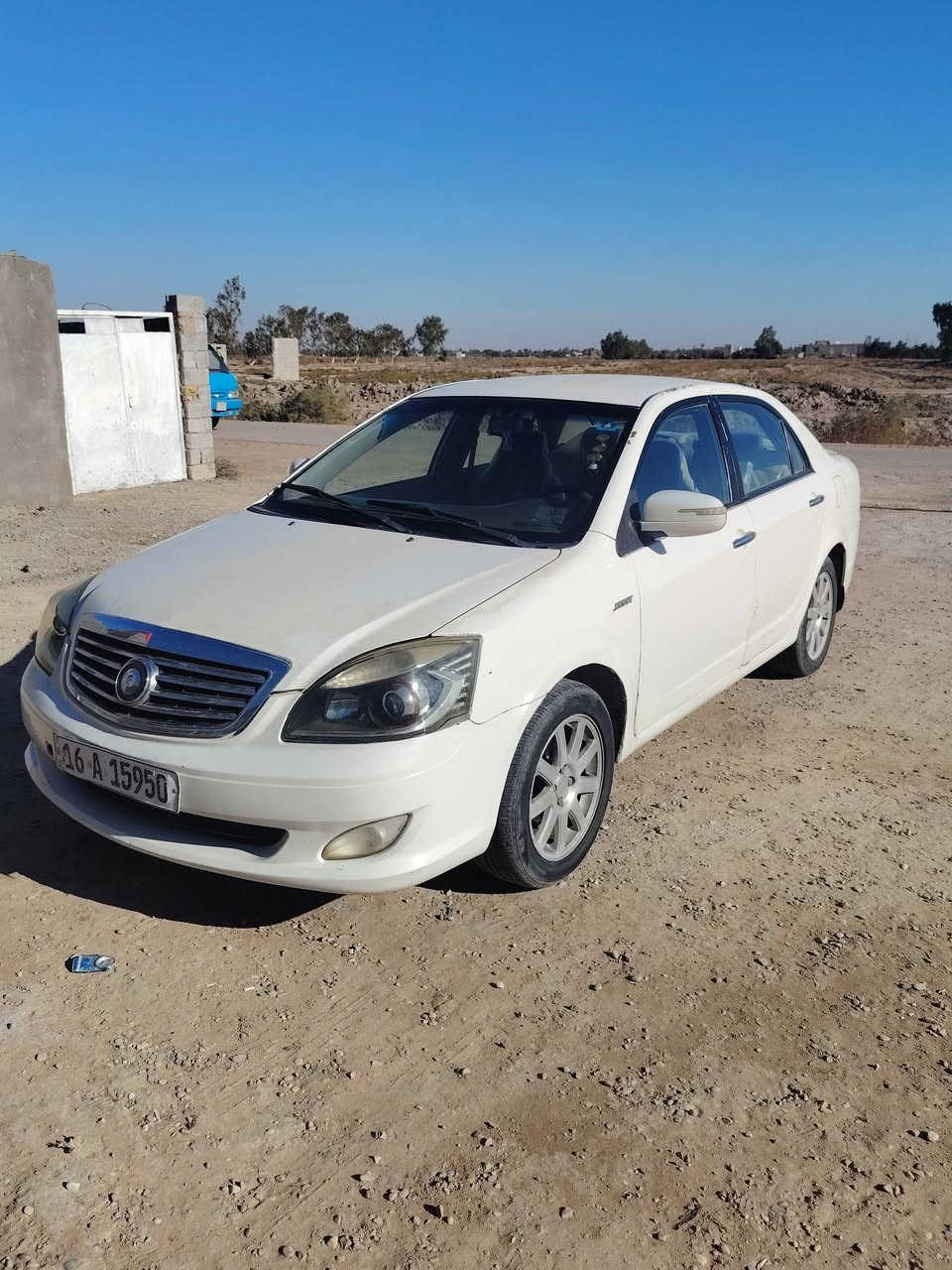 سلام عليكم جيلي موديل 2013مكفوله تبريد شغال رقم انكليزي قادسيه المكان ديوانيه قضاء عفك باقي تفاصيل اتصل *********** //*********** السعر 53وبيه مجال بسيط
