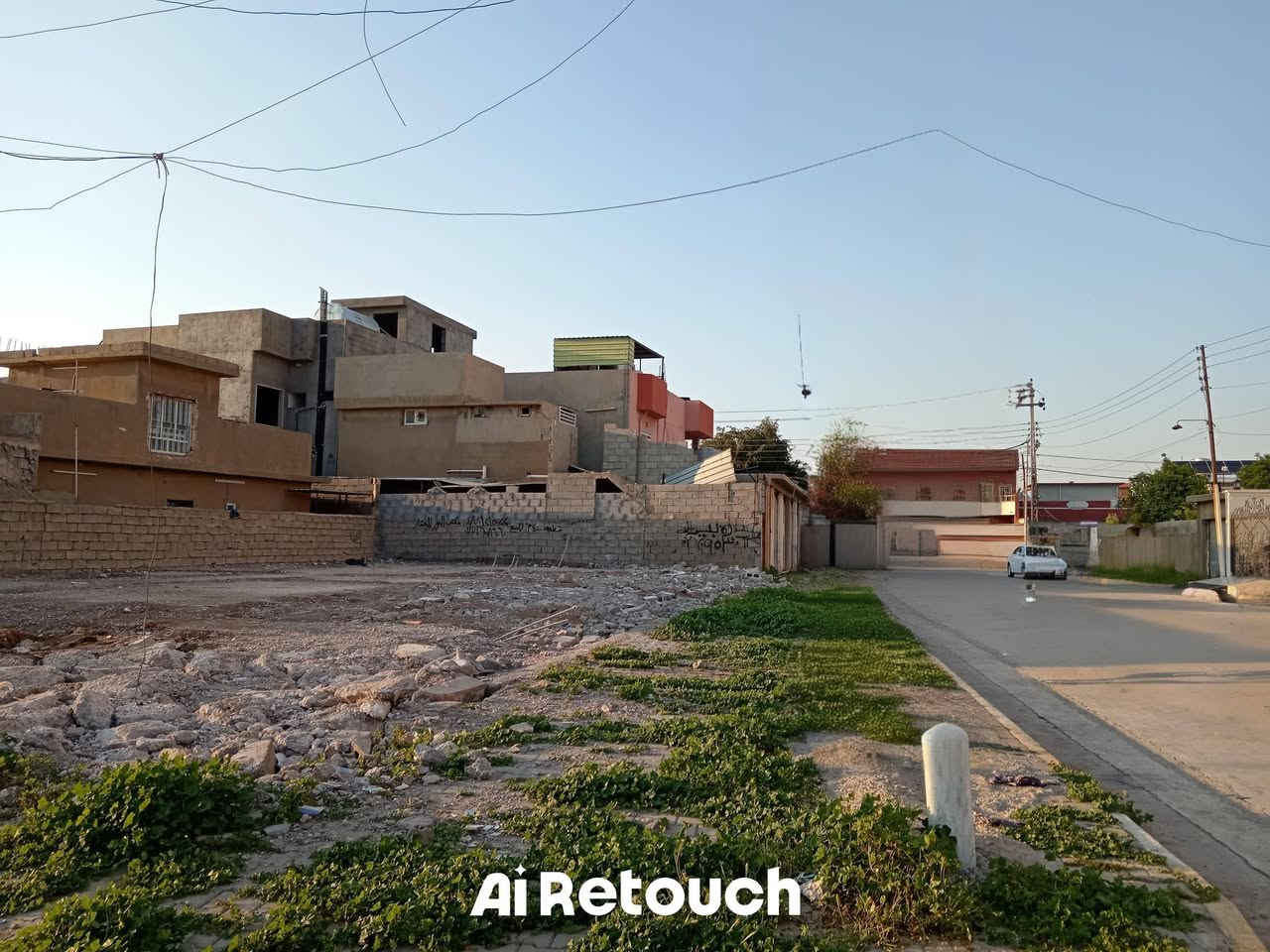 قطعة أرض طابو تجاري ركن للبيع
المساحة / ٣٨٦ متر ركن 
الواجهة / ١٢ متر في ٣٢،٢٥ متر
العنوان / كركوك حي قادسية الثانية شارع أبو وليد
السعر / ٣٥٠ مليون
للاتصال / ***********
