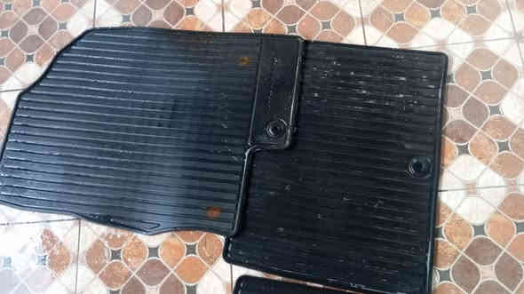 اغراض كدنزا للبيع هاتف ***********
