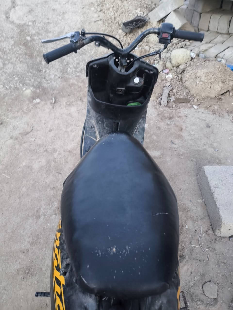 بيجي للبيع دراجه تخبل صالنصه صفر جاج مكينه ناعمه هندر واحد وسلف بيها جديد بعده مامشتغل هوه وغراضه بس الربط مارابطه تاخذها وتربطها يمك ب165 وبيها مجال للشراي


**إذا كنت صاحب هذا الإعلان وتريد حذفه لأي سبب، رجاءا أرسل رسالة إلى الدعم الفني**