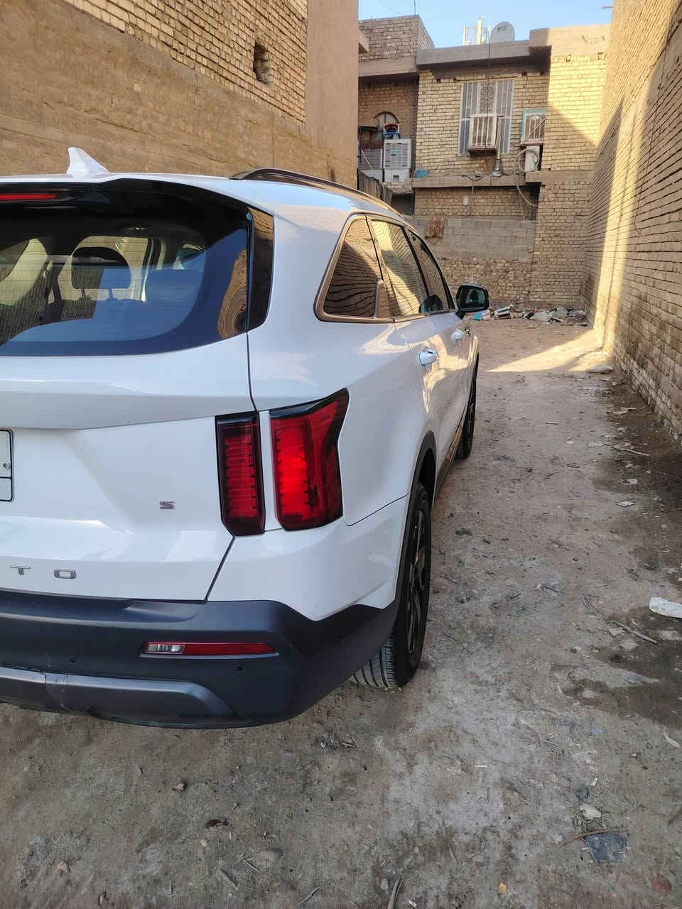 سورنتو موديل 2021 حادث بل صور ماشه94 كيلو رقم بغداد فول السعر 215  بيه مجال رقم***********
