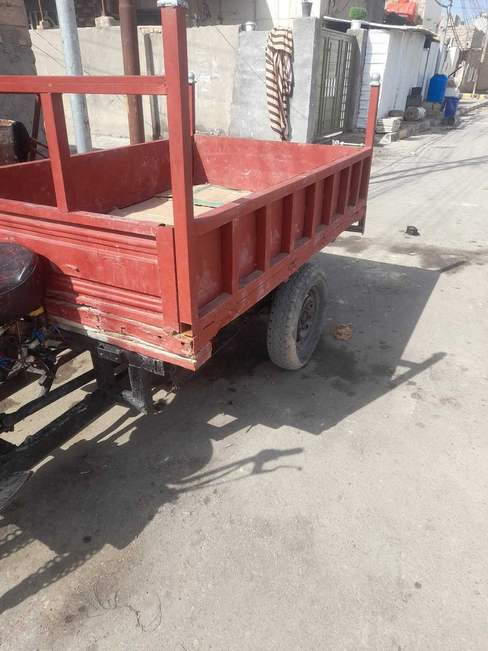 للبيع  بدون المجر  ***********
