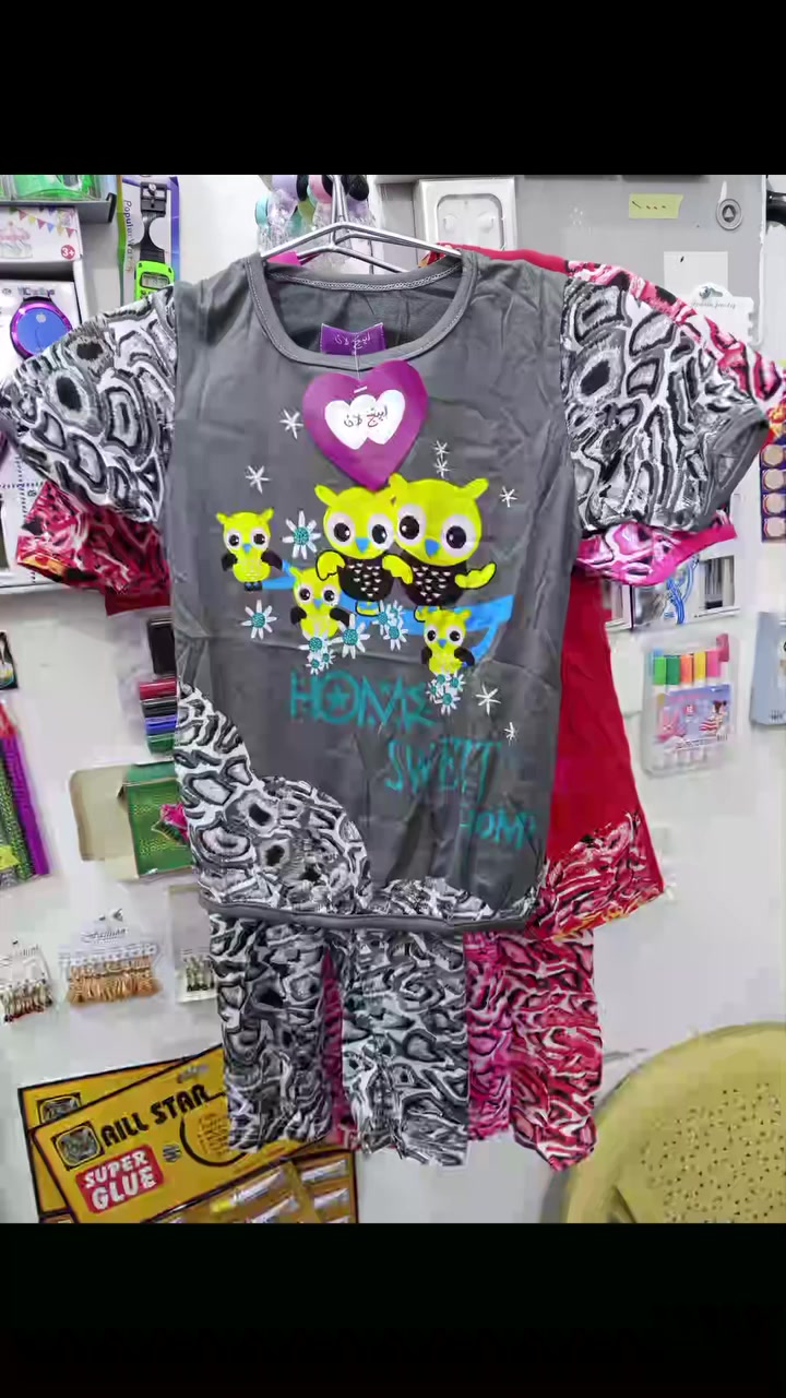 اللهم صلِّ على محمد وآل محمد ✨
​تراكات بناتي (فالين) - خامة ناعمة وألوان تجنن! 😍
القياسات: من عمر 3 سنوات إلى 9 سنوات.
​🔥 عرض خاص ولفترة محدودة 🔥
​القطعة الواحدة بـ 3 آلاف فقط!
​القطعتين بـ 5 آلاف فقط! 💸
​📍 العنوان: التحرير - شارع عمر بن عبد العزيز - قرب ماركت المصطفى - محل المعتصم.
​⚠️ الكمية محدودة.. سارعوا بالحجز قبل النفاذ @


**إذا كنت صاحب هذا الإعلان وتريد حذفه لأي سبب، رجاءا أرسل رسالة إلى الدعم الفني**