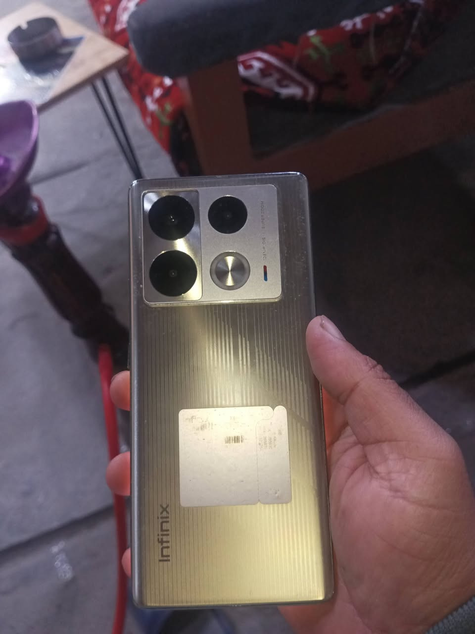 جهاز جديد بس بيه طخه جوه ماماثره مثل ما مبينه بصوره 
توصيل ماعندي ملحقات مابيه سعر ١٥٠ ماكاني لكاضميه سعر نهايه شراي اتصل وتعال أخذه بالعافيه ***********
