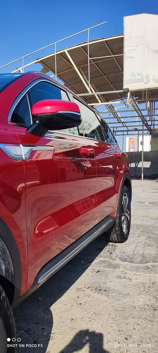 كيا سورينتو موديل 2023 هايبرد ماشية 18 ألف حقيقي
تمشيك 1000 كم على تفويلة البنزين
السيارة مرقمة بغداد صار كم شهر 
رقم وسنوية كله جديد وتحويل مباشر

السيارة وارد امريكي تصليح درجة أولى وبمواد أصلية

المواصفات 

ناقل حركة أوتوماتيك

تشغيل بصمة + تشغيل عن بعد

فتح الصندوق كهربائي ذكي

أريل نفكيتر

حساسات أمامية وخلفية

لايت 4 عدسات LED + كشافات + Back light LED

دخول بصمة ذكي

ويل كب 19

إشارات بالمرايا الجانبية + 

ماسحة خلفية + حساس مطر + كشاف ضباب

ايرباك راجعة

ABS

دشبول شاشة ديجيتال + شاشة Apple CarPlay

كاميرا خلفية

الإنارة الداخلية LED

مقود جلد حياكة

مثبت سرعة + تحديد مسار

قيادة ذاتية + رادار

المودات والأوامر الصوتية + Bluetooth / Type-C

شاحن هاتف Wireless + منفذ طاقة

فحص نظام السيارة

كراسي VIP جلد لون أوف وايت فول كهرباء، حركة المقاعد الأمامية والخلفية كهرباء

تبريد شاشة لمس مناخين منفصلين + تبريد ثلج

أوضاع قيادة: عادي، سبورت، أوتو، ذكي

نظام مانع انزلاق ونظام نزول المنحدرات

الضرر

حادث ربع جامرلغ باليمنة وتم تبديل بنيد
مرقمة بغداد، سنوية كاملة، الهزة كلها جديدة

الــســعــر 🟥 :238 

رقم صـــاحب السيارة: ***********
