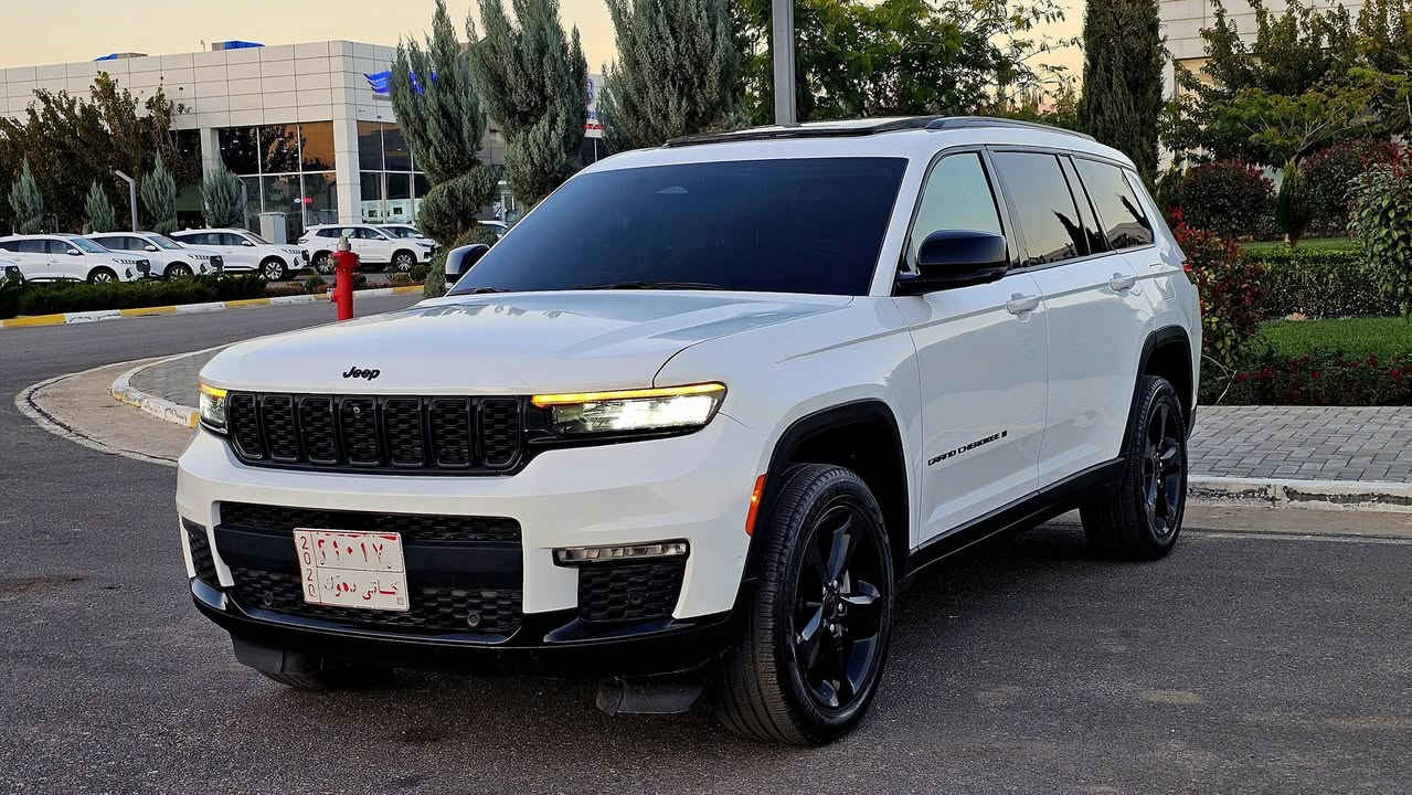 Jeep grand sheroke limited Plus INDIVIDUAL
مۆدێل ٢٠٢٣
جيب كراند شيروكي موصفات ليميتد بلاس انديفيجوال استيراد خاص وارد امريكي حادث جدآ خفيف بدون دواخل 
بيلادي ٣ شاشة و مرايه داخليه كاميرا و ٣٦٠ درجه كاميرات و رادارات كراسي جلد و تدفئة و تبريد وخزن ميموري وارليس جارج 
وارد امريكي حادث جدآ خفيف بيها بابين مبدل نفس لون بيلادي جهه سايق مكانين تكحيل
سعر ٣٥٠ $

***********
