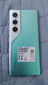 للبيع  تكنو كمون 40 برو 5 G ذاكره 256 رام 12 الجهاز صار 20 يوم فتحته م...