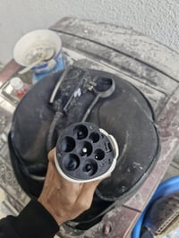 شاحن byd اصلي شاحنه ٨ امبير اصلية  Byd  للبيع ٩٠ الف وبيها مجال  07863...