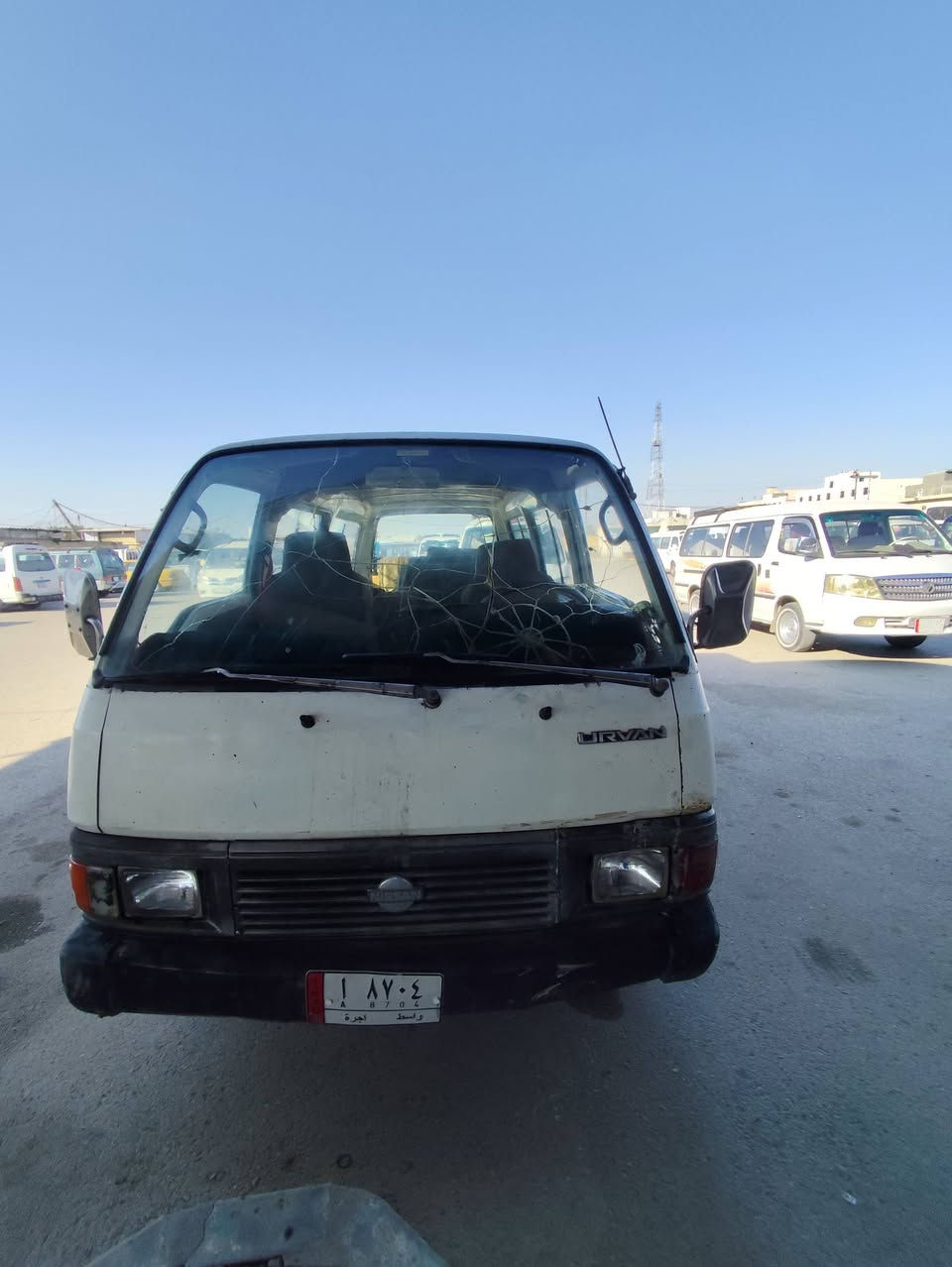 سلام عليكم من رخصت الادمن نيسان اورفان موديل 93 سيارة جاهزة كير مكينة اكسل كفالة باتري تخم تاير كهربائيات كلهة شغالة السيارة جاهزة 14نفر مكاني كوت السعر 25وبيهة مجال بسيط حك الجية الاستفسار التواصل على هذا مابي واتساب فقط اتصال.
***********
