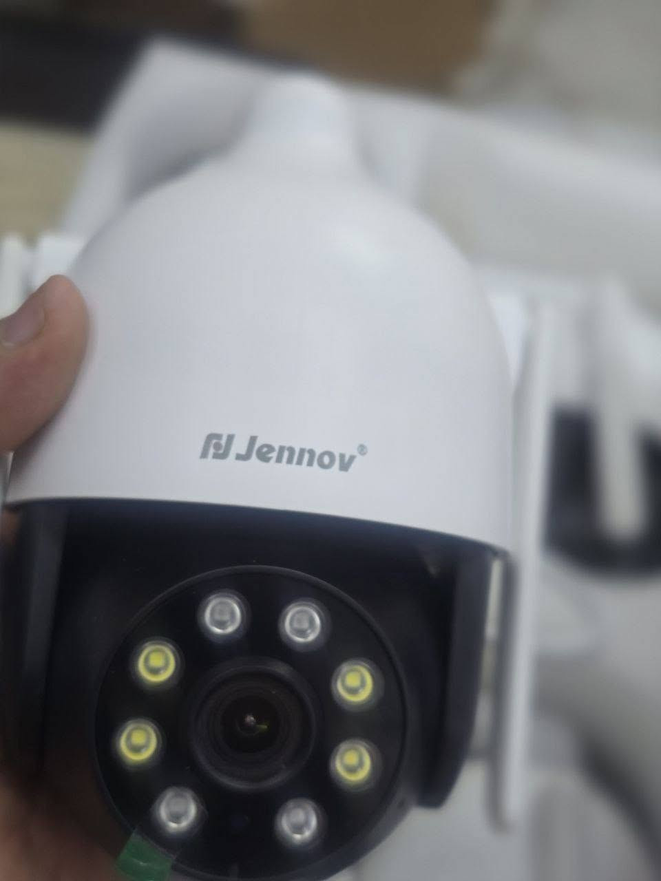 كامرة Jennov _ ​الموديل : JK7059
#السعر_250_الف 
​كامرة شبكي (NVR) مزود بشاشة مدمجة
​عدد الكامرات : 4 قطع
يدعم حتى 10 كاميرات (8CH)
​مواصفات الشاشة والجهاز (NVR)
​الشاشة: يأتي الجهاز مزوداً بشاشة عرض LCD مدمجة لتسهيل المراقبة المباشرة دون الحاجة لشاشة خارجية
​التخزين : بحجم 929.5 جيجابايت _ ما يعادل 1 تيرا 
​الاتصال اللاسلكي: الجهاز مزود بهوائيات (Antennas) لاستقبال إشارات الكاميرات لاسلكياً
​مواصفات الكاميرات
​النوع: كاميرات PTZ (تحريك، إمالة، وتكبير) لاسلكية.
​التصميم: كاميرات خارجية (Outdoor) مقاومة للعوامل الجوية.
​الميزات البصرية: تحتوي الكاميرات على مصابيح LED مزدوجة (للإضاءة الليلية العادية والأشعة تحت الحمراء)
مما يعني دعمها للرؤية الليلية الملونة.
​الصوت : تدعم الكاميرات عادةً الصوت ثنائي الاتجاه (ميكروفون وسماعة


**إذا كنت صاحب هذا الإعلان وتريد حذفه لأي سبب، رجاءا أرسل رسالة إلى الدعم الفني**