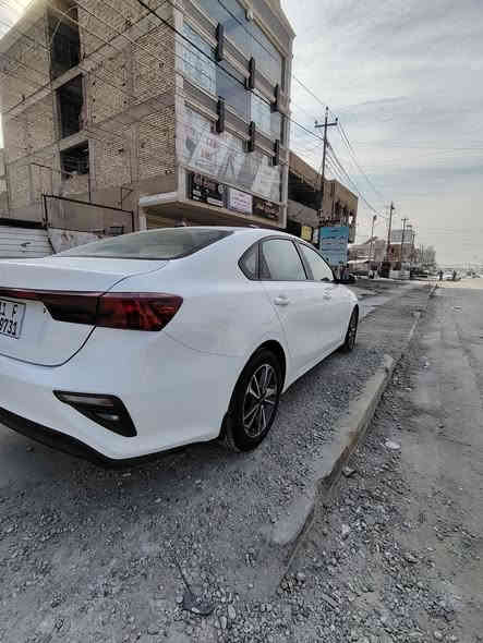 سيراتو موديل ٢٠١٩
خليجي ماشي ٥٠
مكفولة فقط ملحضة صبغ بل دوسة كد شبر
مكينه 2000 دوش كير ايتي
بسمي اسيارة عارضهة ١٥٥
هاذة رقمي ***********
