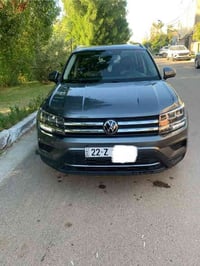 فولكس واجن تاوس 2022 SEL  بدون صبغ حادث موضح بالصور ومرفق سونار للسيار...