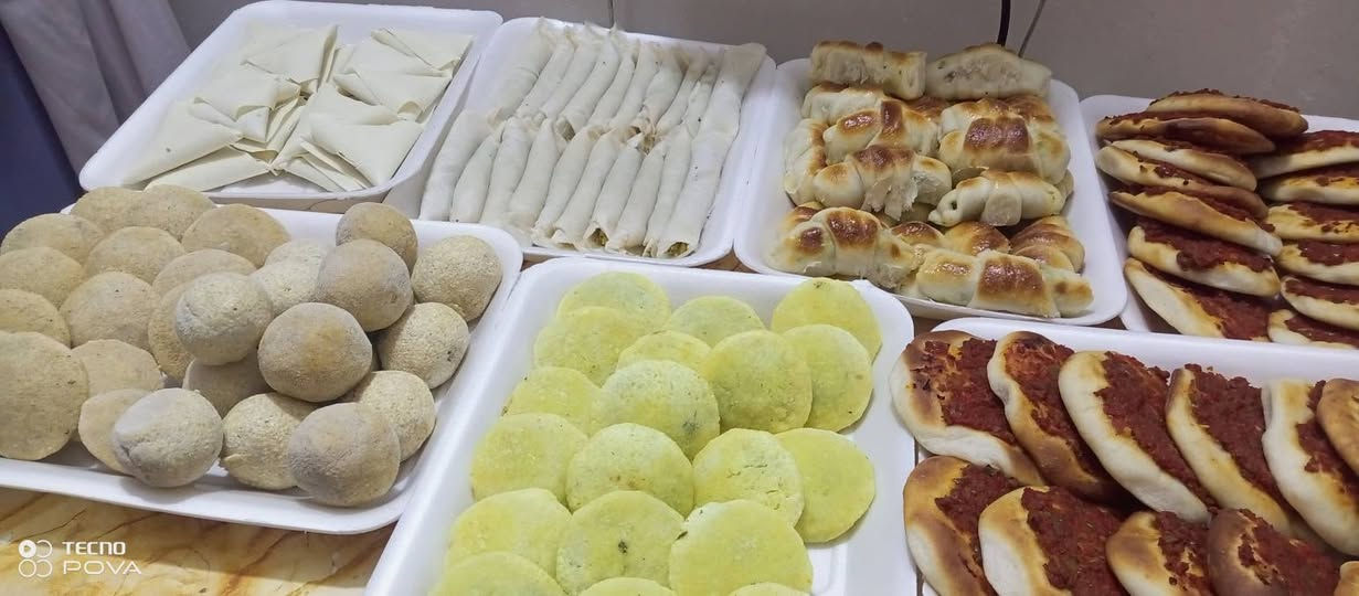 سويتلكم تخفيضات على اسعار الكبب والبورك والسنبوسه سارع بلحجز قبل مايخلص العرض
كل ١٠٠ قطعه كبه تمن وبورك وسمبوسه ب٢٥
وكل ١٠٠ قطعه كبه برغل كلي وتشريب ب٣٥ والعرض لمده ٣ ايام
الحجز عل الخاص او على رقم الواتساب ***********
