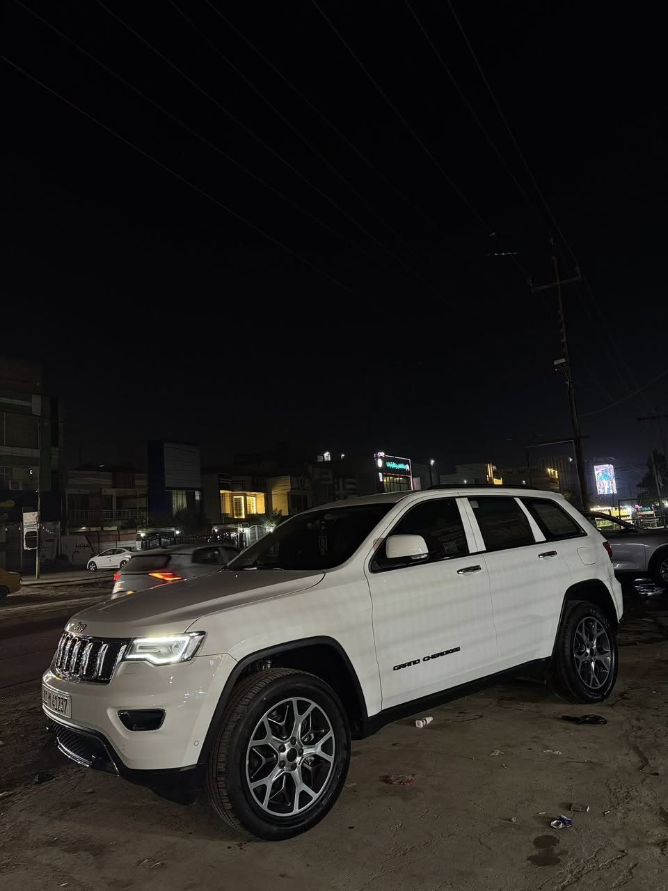 جيب 2019 لمتد بلاص ثلاث شاشات خليجي ماشيه 48 الف رقم بغداد باسمي بيها شبر صبغ جاملغ امامي السعر 295 مكاني بغداد الدوره شارع60 للشراي ***********
