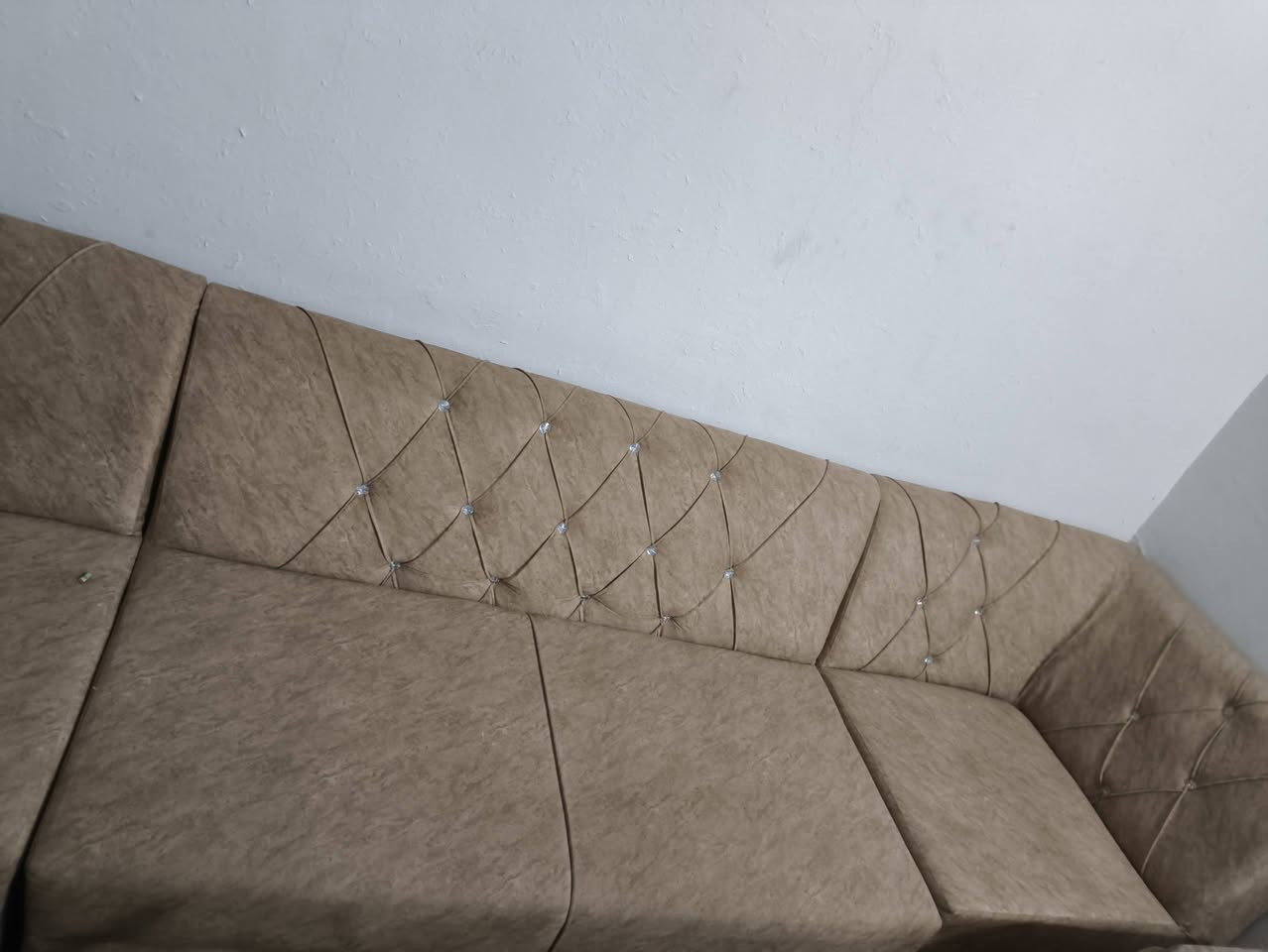 ديوان للبيع
السعر 450الف 
المكان بغداد الحسينيه قرب مطعم الامير


**إذا كنت صاحب هذا الإعلان وتريد حذفه لأي سبب، رجاءا أرسل رسالة إلى الدعم الفني**