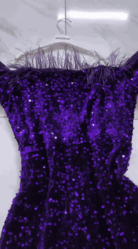 فساتين البيع جدد والله ملبوسات ساعة وحدة وقياسهم من ٣٨الى ٤٠
الرقم ***********
