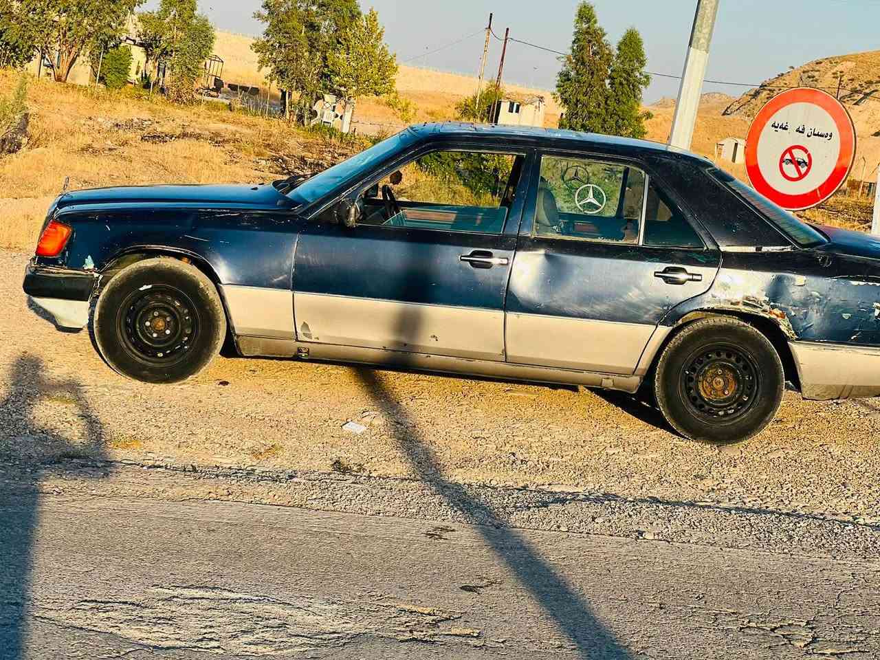 مارسيدس كوپةي مةكينة بةتة سييارةكة مالي مةدةني دزياري قةرداري حوكمةت هةموي بشةرتة ئارمو ئةوةلياتةپاكانةش كراوة هةموو شتي بةشةرت 
نرخ 26 وةرةقةو ماعامةلةي برايانة *********** أربيل, العراق
