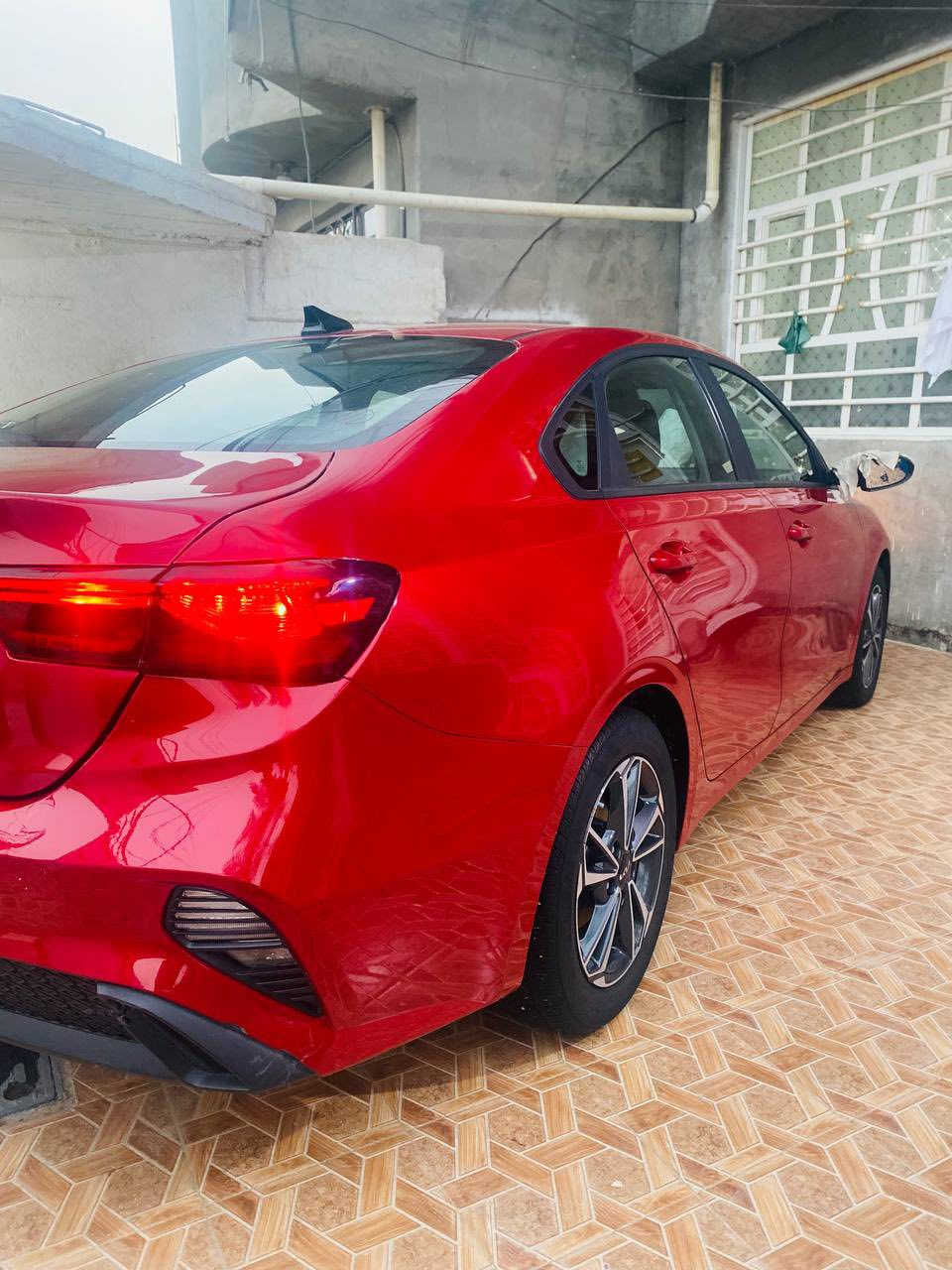 سلام عليكم 
فورتي ٢٣ ووارد أمريكي ماشيه ٤٥الف سياره فقط قبق مبدل فقط حته دعاميات كفاله من كلشي وبارد صغير بيه شبر مابين 

رقم بابل هزه وسنويه جدد مغلفه بجمه ppf جاهزه من كلشي مابيه نقص برغي حته تايرات شركه لسه بيه مغلفه ارضيه جلد وسفريات وبوب ايضاً معروضه. ٦٤.  ***********
