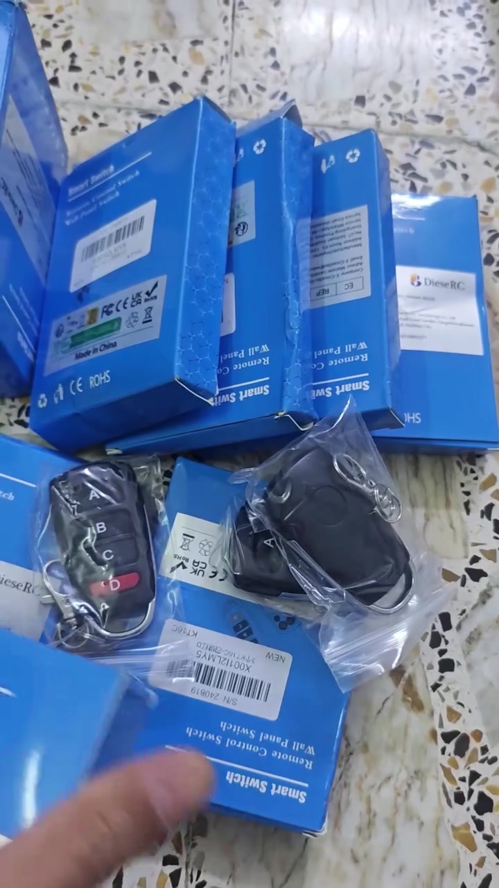 جهاز تحكم مثل البصمة شلع 40 واصل تفاصيل بالفديو


**إذا كنت صاحب هذا الإعلان وتريد حذفه لأي سبب، رجاءا أرسل رسالة إلى الدعم الفني**