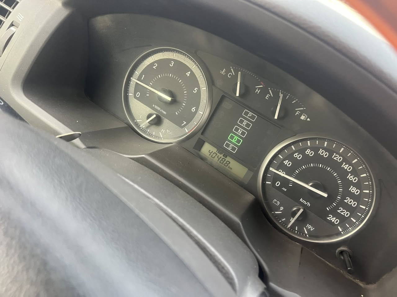 للبيع جكسارة موديل ٢٠١٣
خليجية فول مواصفات كامرا حساسات فتحه سقف تبريد ٣ قطع   داخل عسلي

رقم بغداد بأسمي شخصيآ تحويل رقم بغداد

 بلوقت الي يعجبك

السيارة ماشية حقيقي 140الف شرط الجرس يدك ب١٢٠

ادامة كاملة فيت بمب تايرات باتري كله جدد

كير محرك شرط 

محرك ٤٠٠٠

 ٦ سلندر 

ماناقصها برغي السيارة 

السيارة ع ايد وحده ومال بيت شرط ما ماشيه 

السيارة بيها صفحة صبغ بدون دواخل بدون تبديل الصبخ بسبب جردها ع طولها بدنكه بيت شرط بدون دواخل او اي شي ثاني  شرط حت الدعاميات اصليه

وبيها سونار اليوم مسوينه وكلشي واظح وصريح بيه وتجي دكلب وتقتنع وتدلل

 السعر 310 وبيهه مجال  قليل مجال وبيها مجال قليل وعليها غرامة ١٠٠ الف تنزل من السعر  اذاء مراوس حسب قناعه وفرق يرهم 

عنوانها صلاح الدين قضاء الضلوعية رقم هاتف ***********
