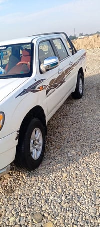 كريت تايكر • ٢٠١٧ • مشروع وطني