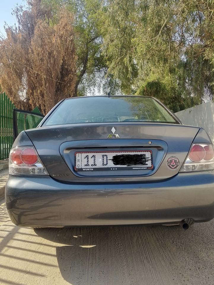 سلام عليكم لانسر لبيع 2011 وضع شركه العامه بسمي تحويل ثاني يوم منضومه غاز يطاليه شاشه تبريد وضع شركه كير محرك كله كفاله الصدر خلفي امامي جديد تخم تاير  جديد مثل ماموضح بلسونر بس الدوسه صبغ الباقي كفاله السعر 95 وبيه مجال لطيبين المكان بغداد حي الجهاد رقم *********** الثني وتساب ***********
